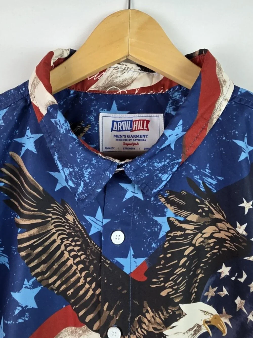 Arvil Hill Mens Shirt Size Large Blue Patriotic USA America Flag Button Down Top